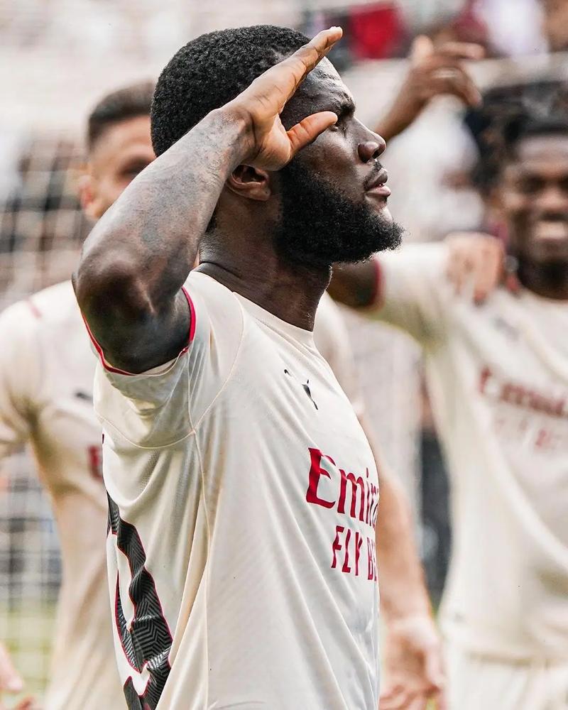 浙江队副总：除米特里策外，其他外援的去留都需再三权衡