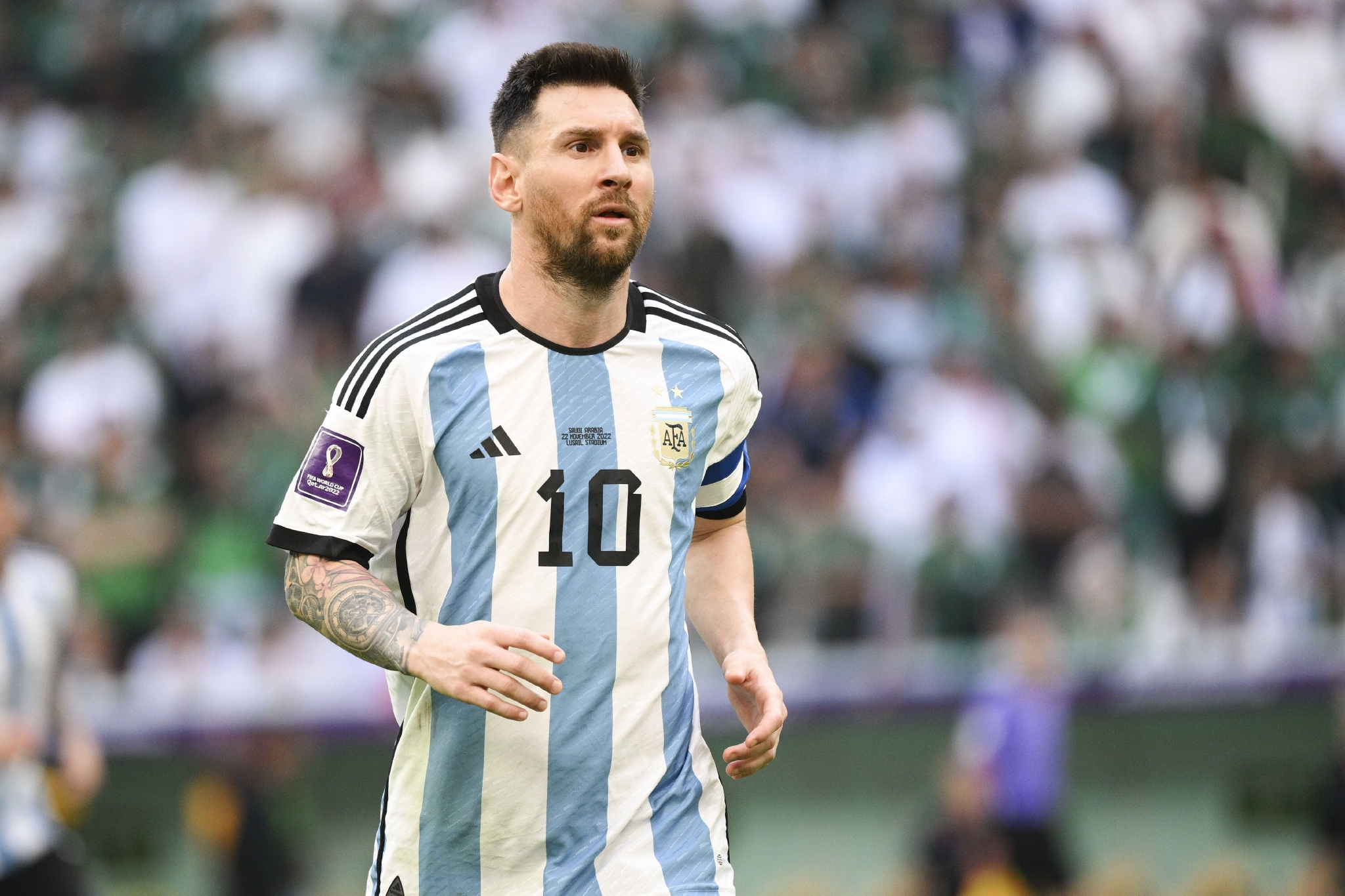 黄紫昌发社媒告别河南队：河南足球一定会有更辉煌的明天（黄紫昌社媒告别河南队：坚信河南足球明天更辉煌）