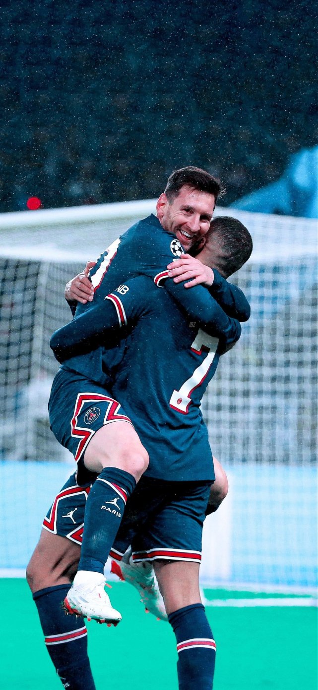 独臂运动员王家超以铁人三项重写人生节奏