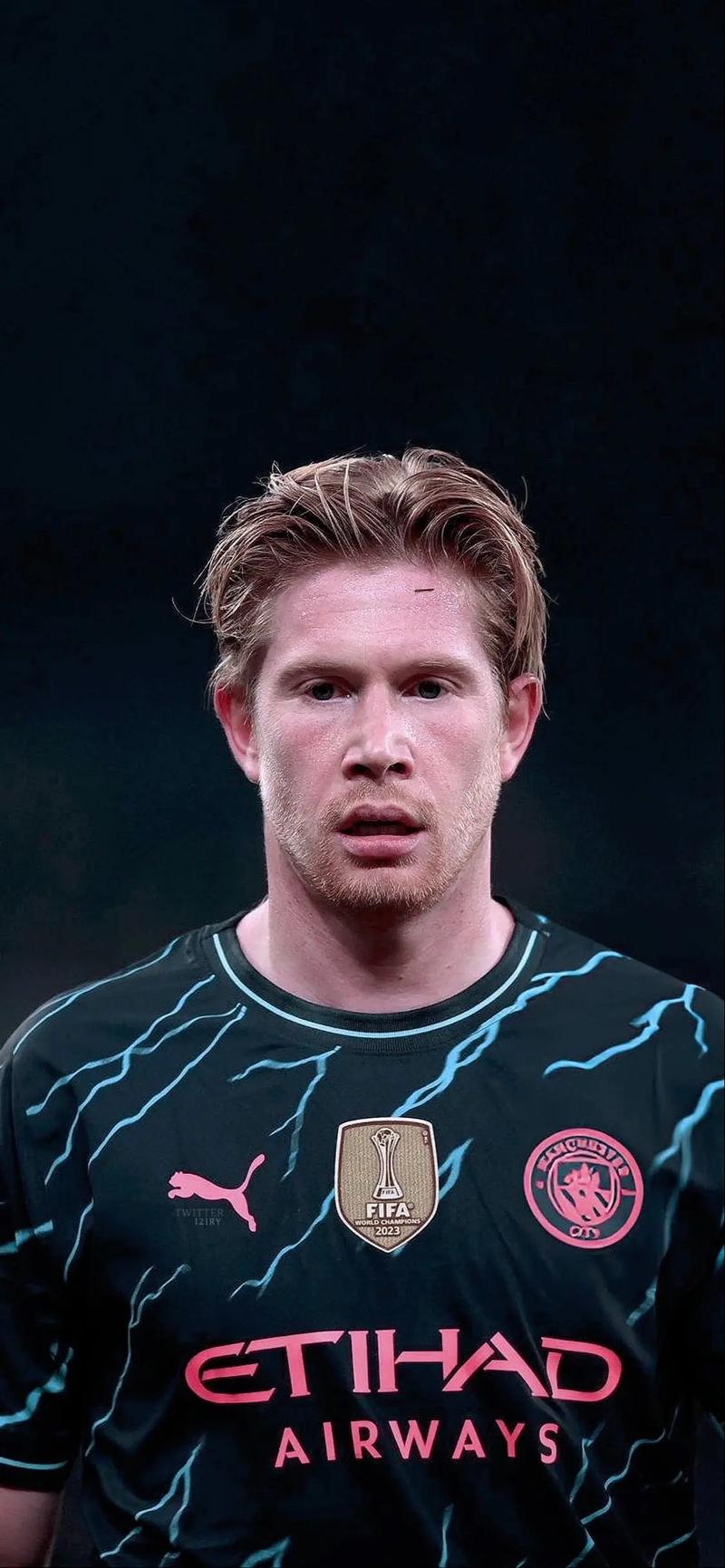 记者：邵佳一执教国足会带着部分在青岛西海岸的助手（记者称邵佳一若执掌国足，将带上部分青岛西海岸助手）