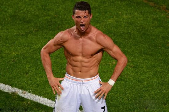 马耳他前锋：很幸运将和莱万这种传奇球星竞技，我们绝不气馁（马耳他前锋：能与莱万这位传奇过招是幸运，我们绝不言弃）