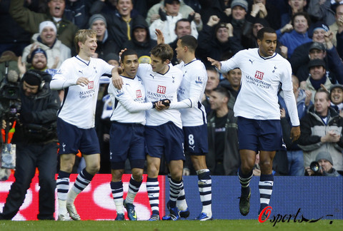 佛罗伦萨队史第3次意甲前10轮输6场，皮奥利第2次带队10轮不胜（佛罗伦萨意甲前10轮6负史上第3次，皮奥利生涯第2次率队10轮不胜）