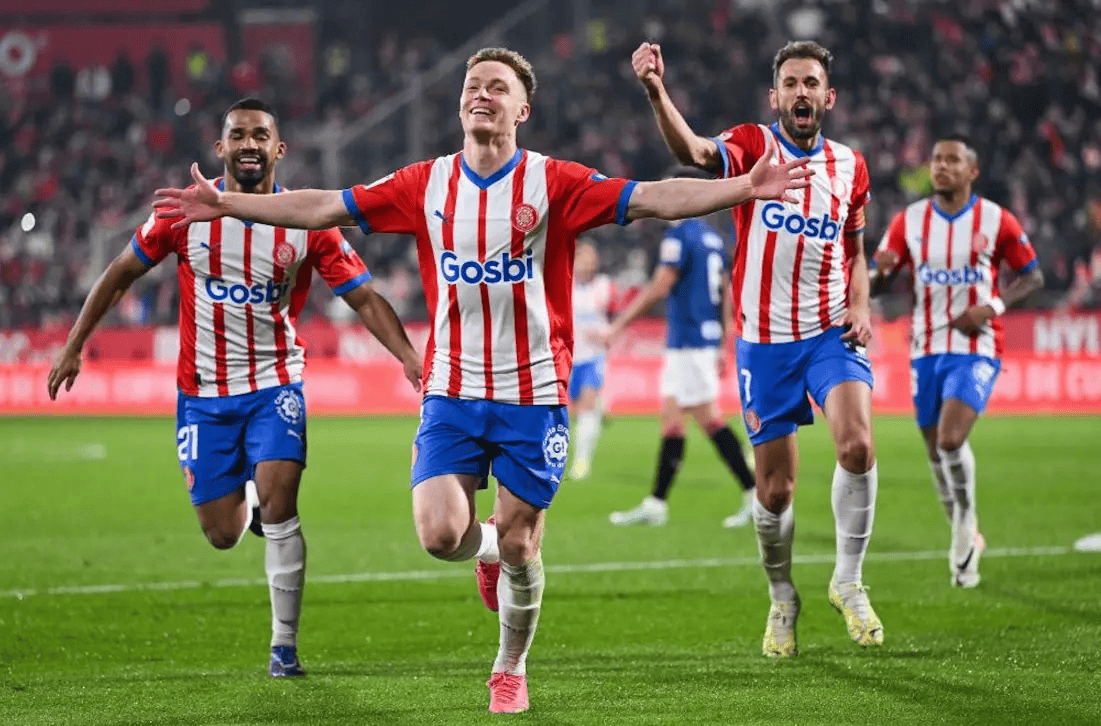 足球联赛积分榜最新动态（足球联赛积分榜最新速报）