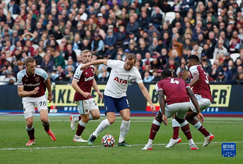 埃基蒂克：虽然过去一个月进球不多，但我在其他方面都有提高（埃基蒂克：近一个月进球不多，但我在其他方面有所提升）