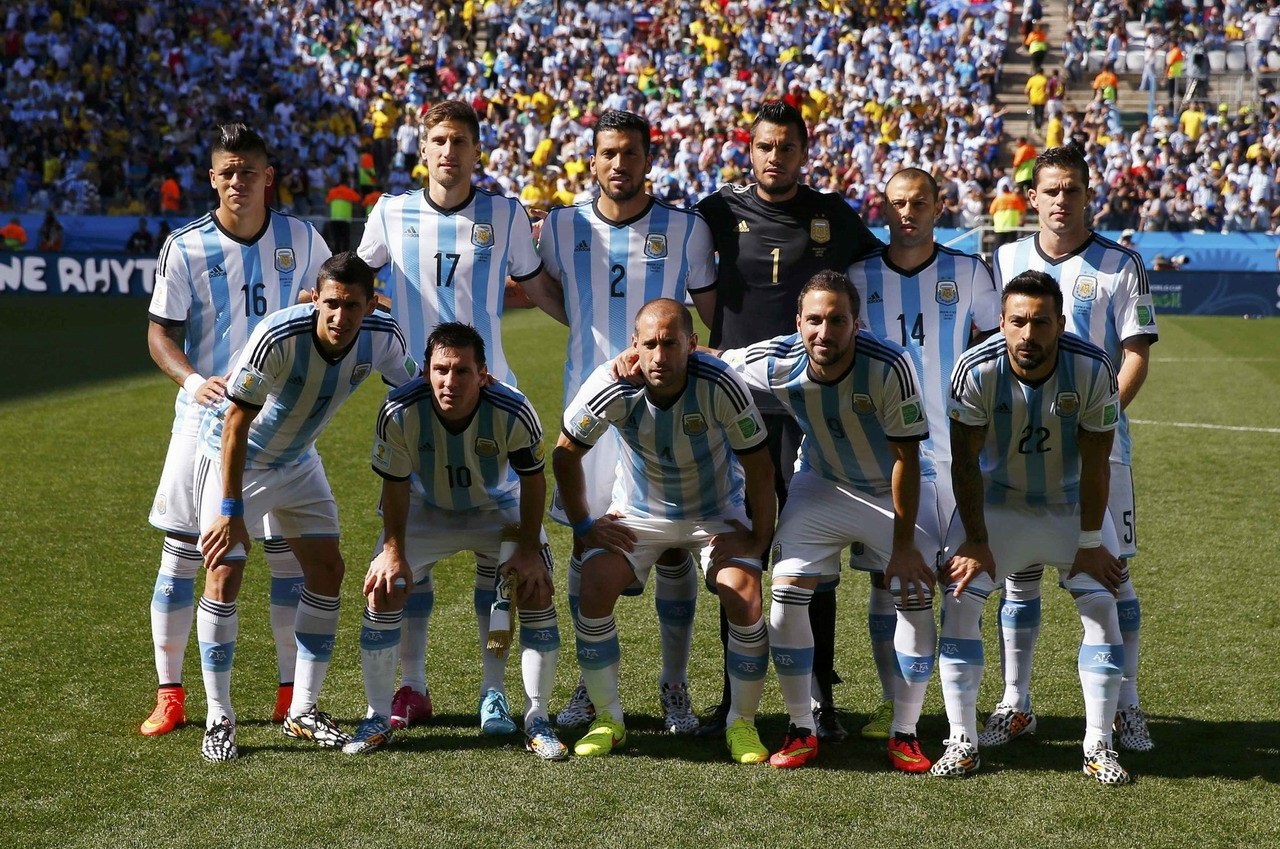 邮报：曼联将在主场提供客场比赛直播观赛服务，每场收25英镑