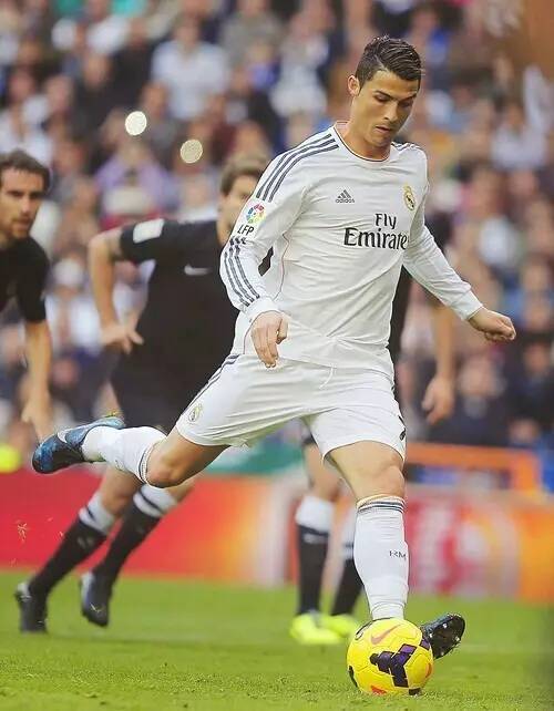 罗马诺：内马尔专注于帮桑托斯保级，但可能考虑1月自由转会